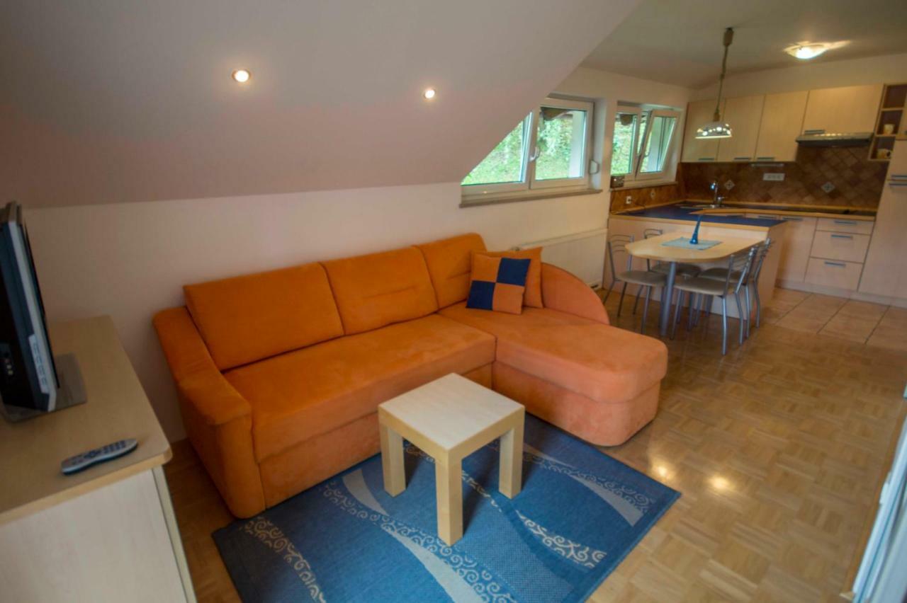 Apartma Mojca